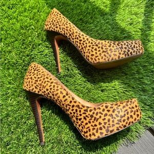 BCBGeneration Parade2 Tan Dalmation Calf Hair Platform Cheetah Pumps